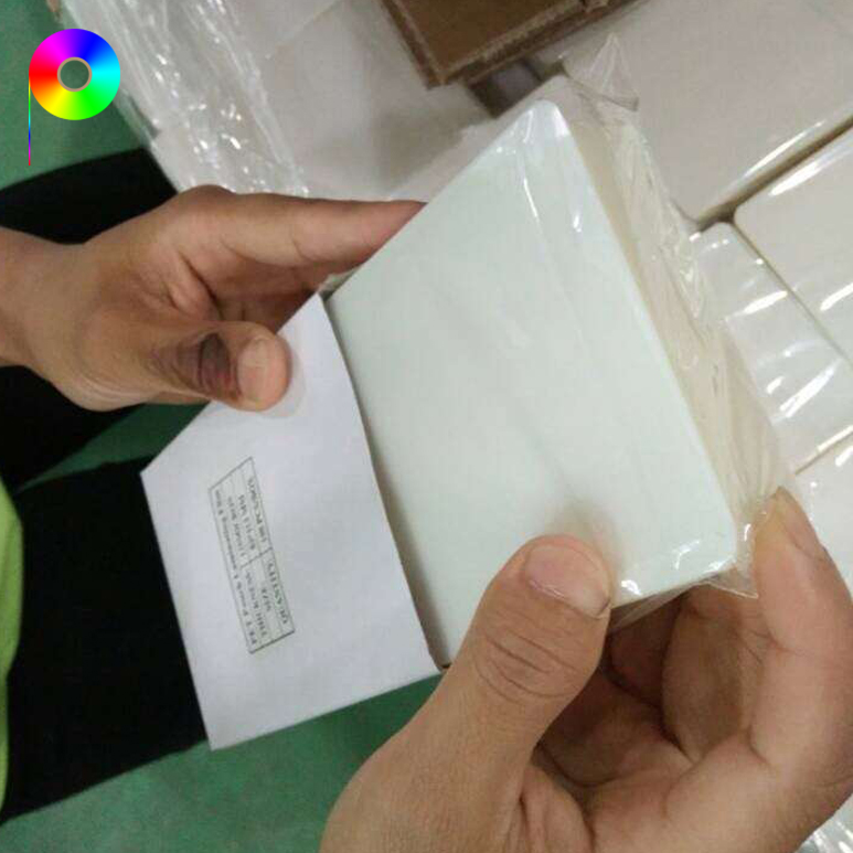 High Quality Polyester PET Thermal Laminating Pouches China Wholesaler