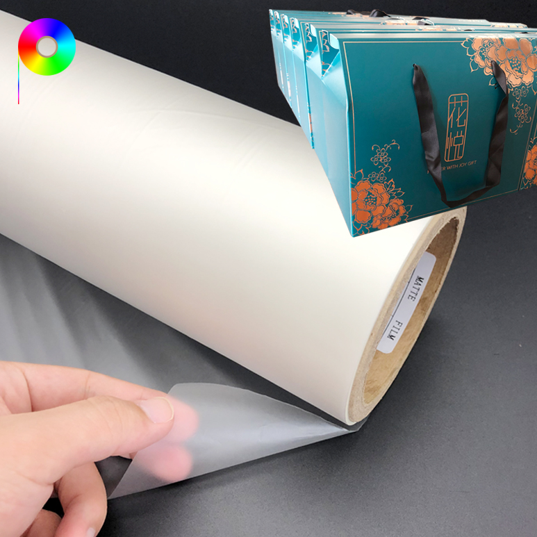 18 micron Matte BOPP Thermal Lamination Film Roll for Paper Gift Bag Lamination